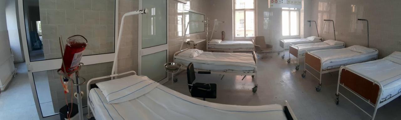 Franz Kafka Spital Hostel เบอร์โน ภายนอก รูปภาพ