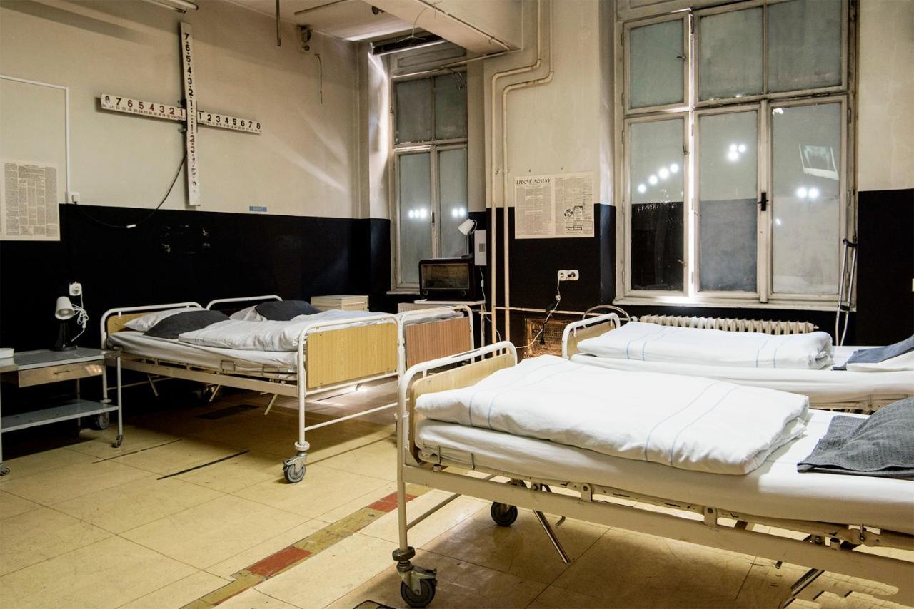 Franz Kafka Spital Hostel เบอร์โน ภายนอก รูปภาพ